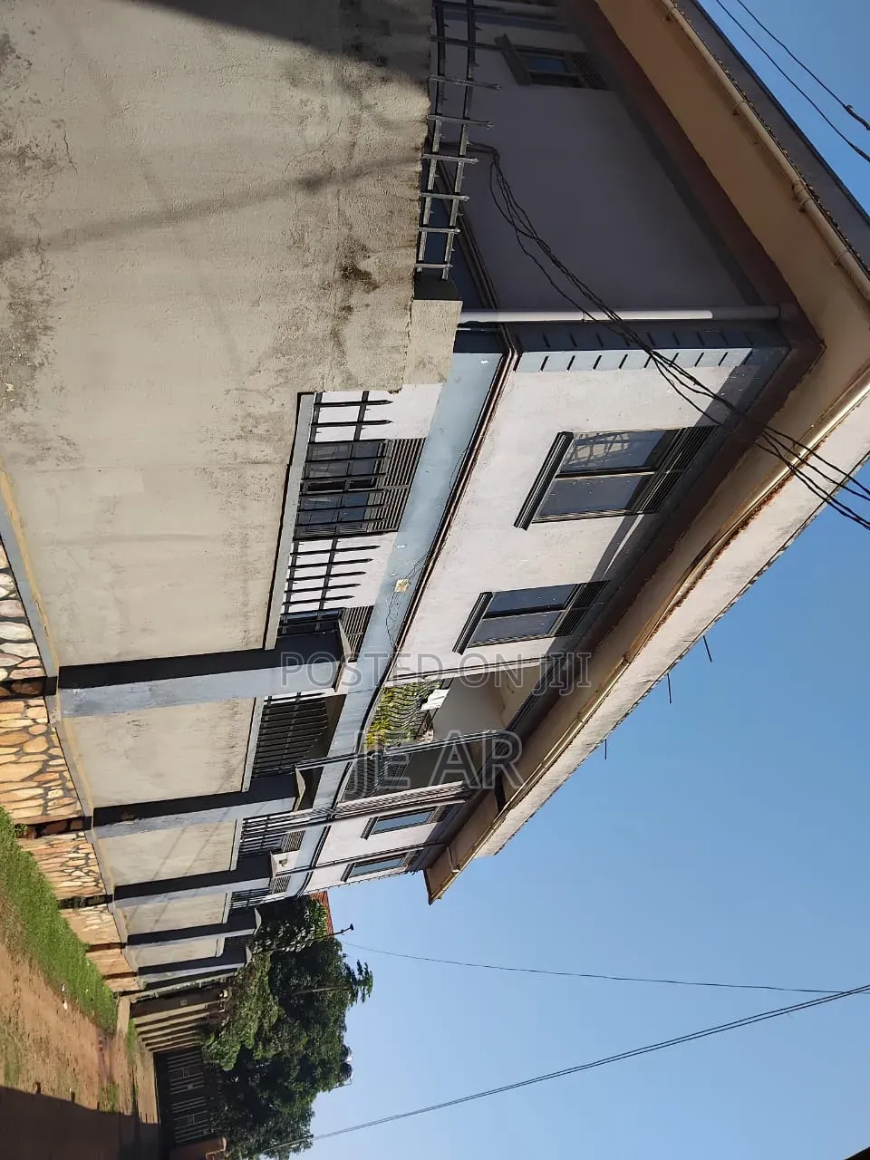 3bdrm Apartment in Kira for sale