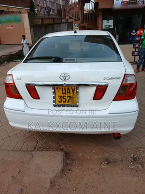 Toyota Premio 2005 White