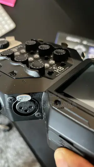 H8 Zoom Recorder