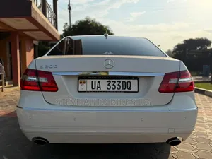 Mercedes-Benz E300 2011 White