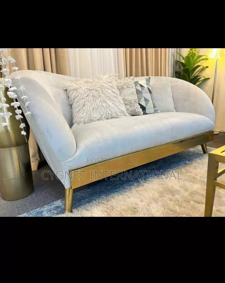 Stylish and Unique Sofa Set