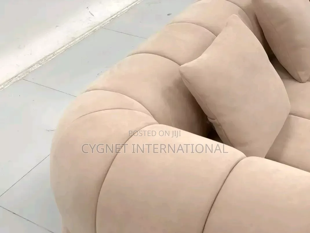 Modern Sofa Set