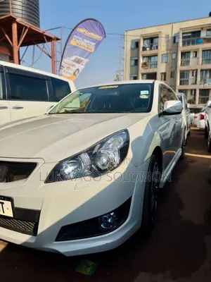 Subaru Legacy 2011 White
