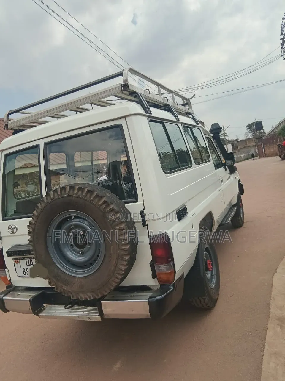 Toyota Landcruiser Mechanic
