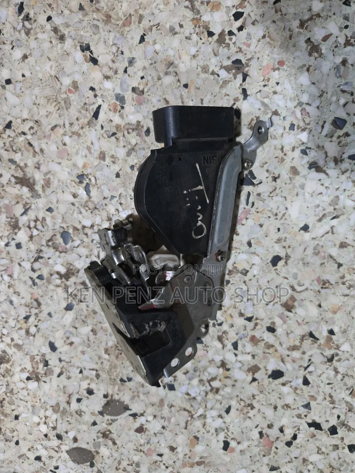 Toyota Rav4 Left Door Actuator Lock