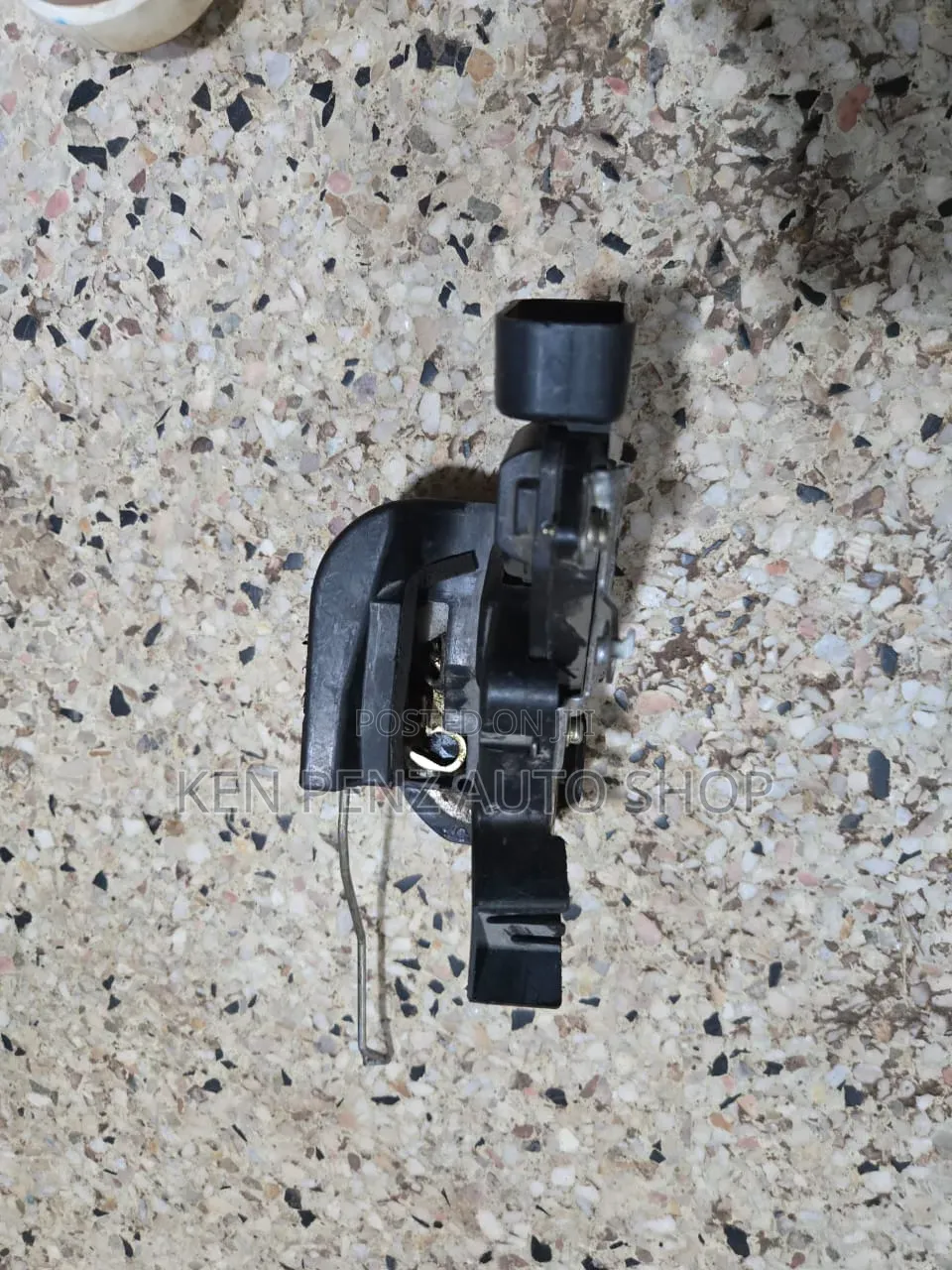 Rav4 2003 Right Door Actuator Lock