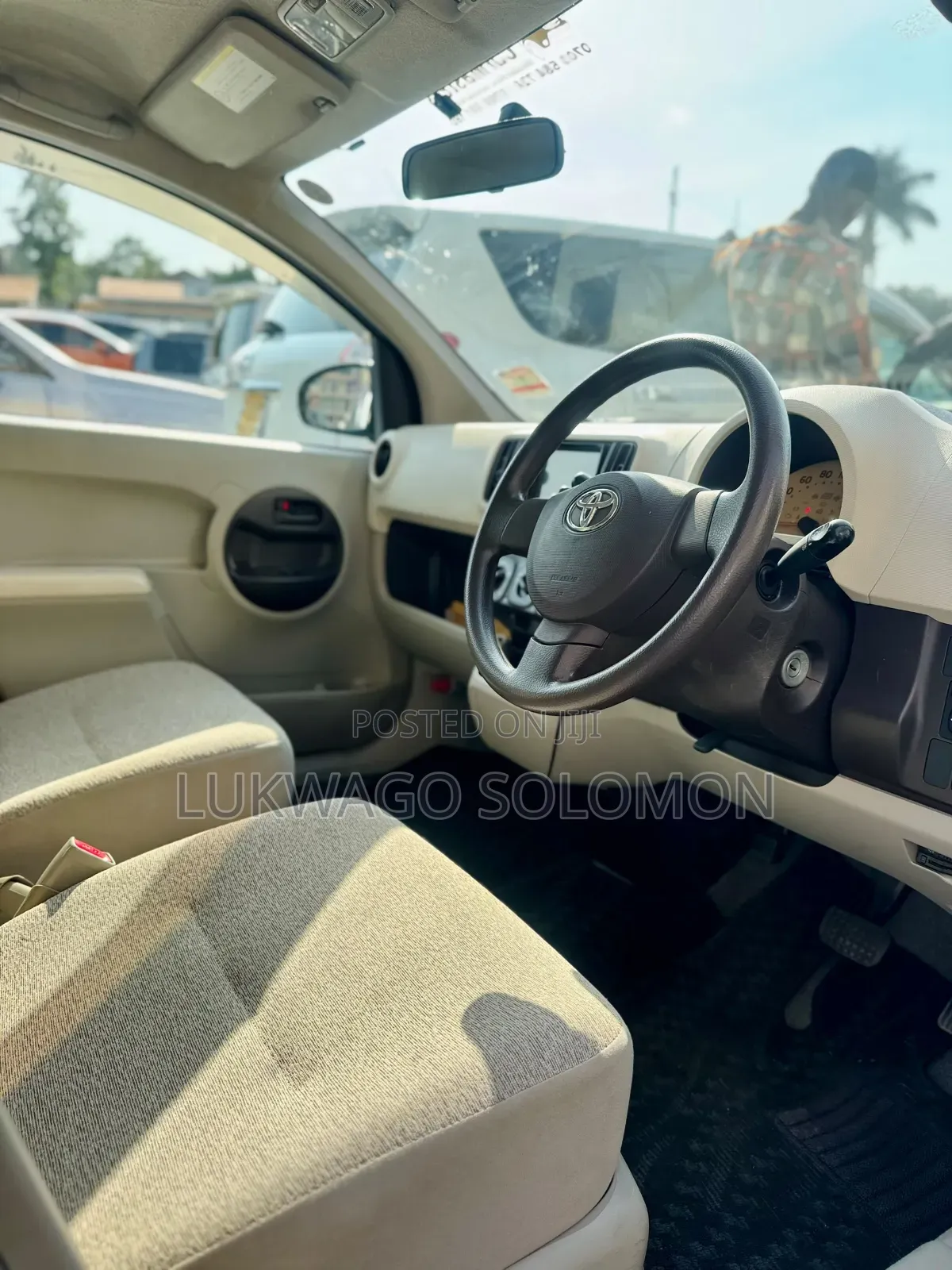 Toyota Passo 2010 Silver