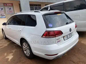 Volkswagen Golf 1.4T TSI FWD 2020 White