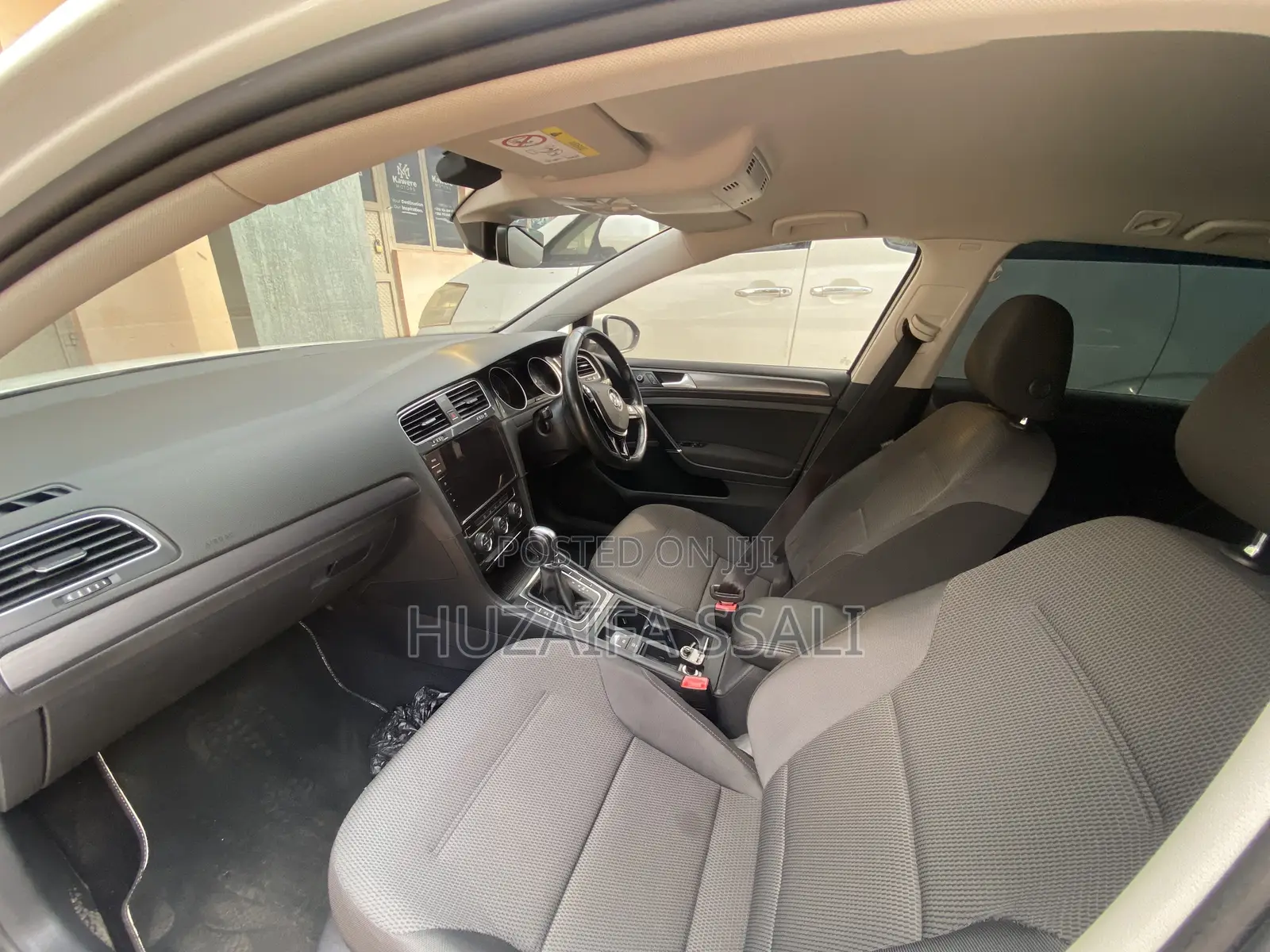 Volkswagen Golf 1.4T TSI FWD 2020 White