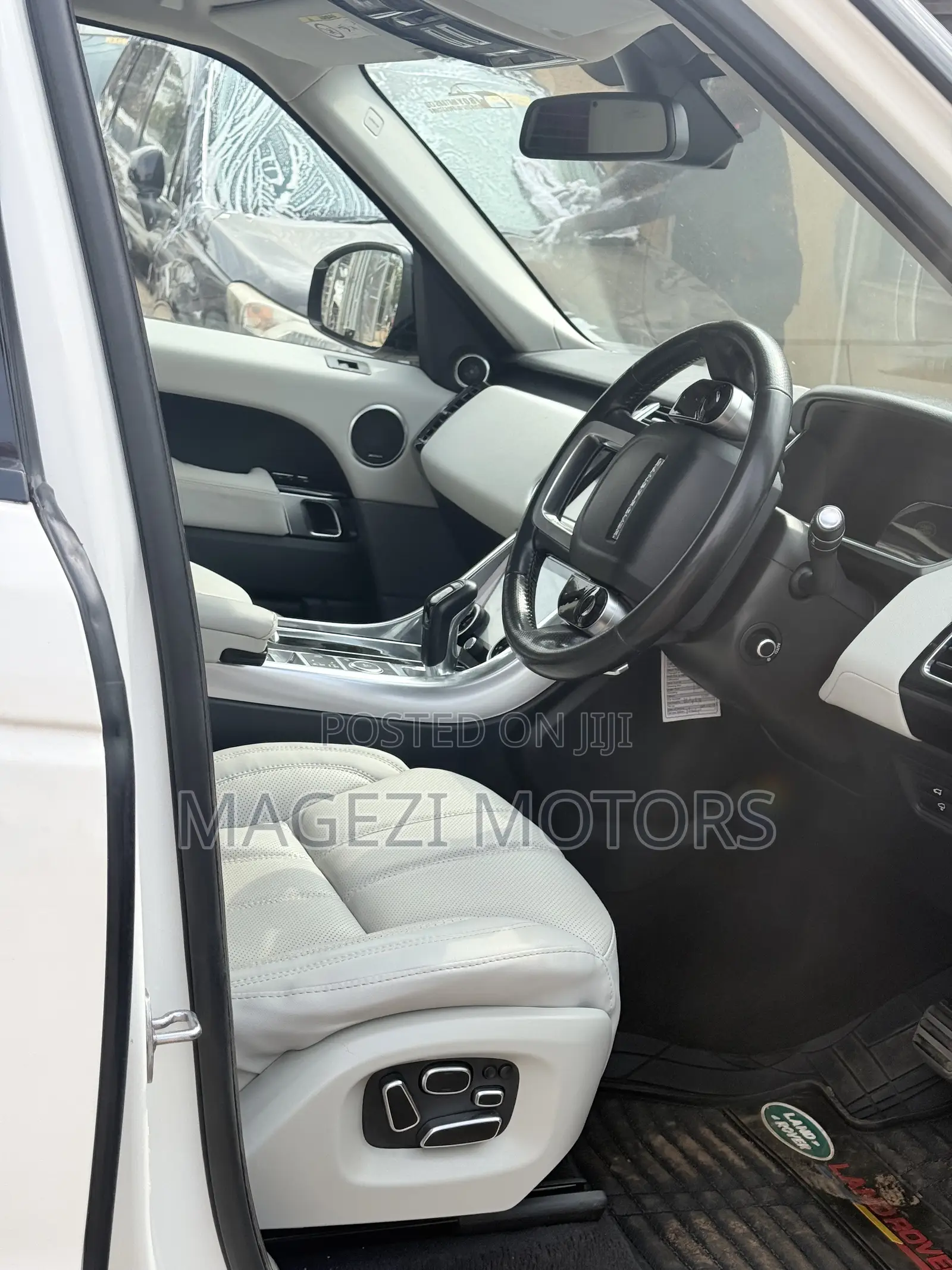 Land Rover Range Rover Sport 2016 White