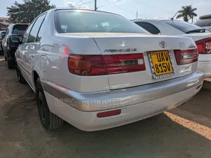 Toyota Premio 2001 Silver