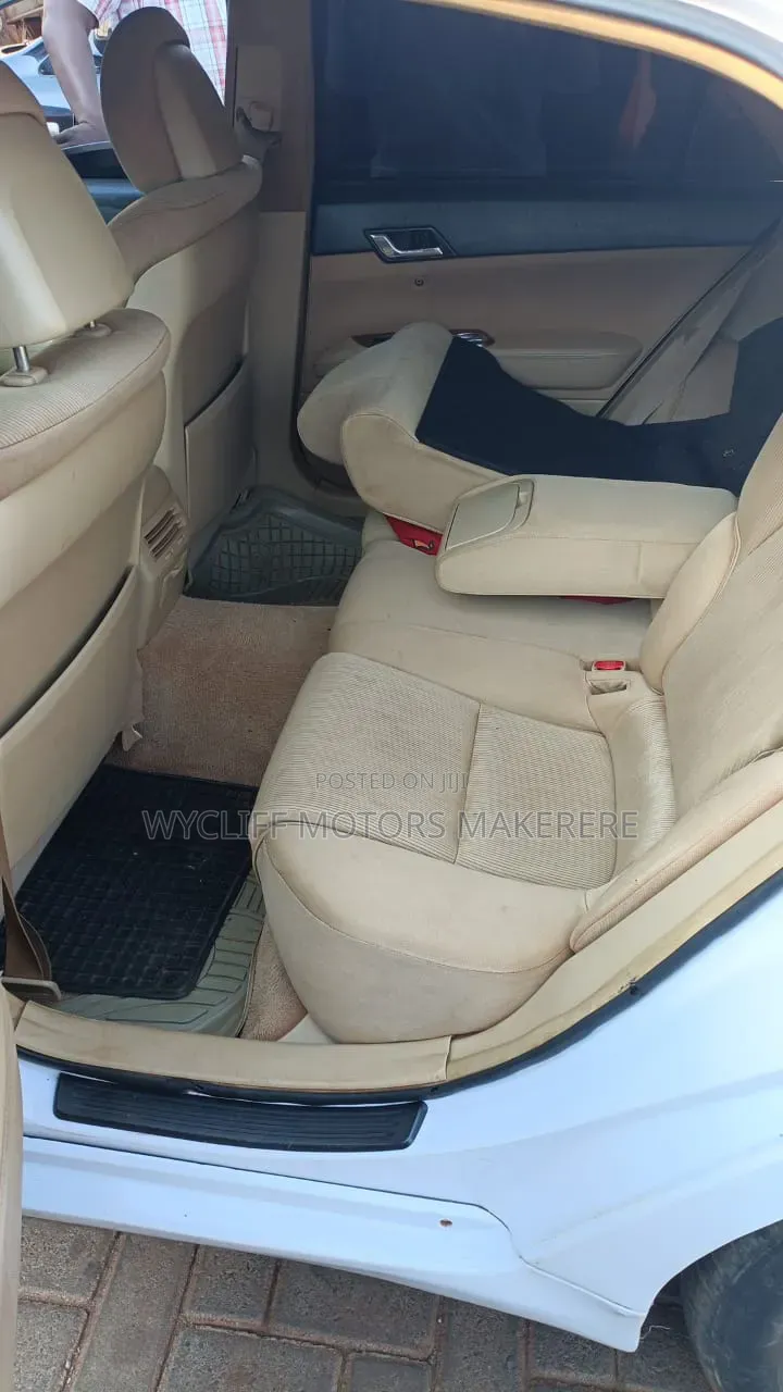 Toyota Mark X 2005 White