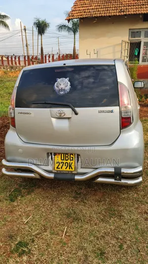 Toyota Passo 2005 Silver