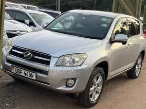 Toyota RAV4 2008 White