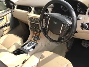 Land Rover Discovery 2014 Gray