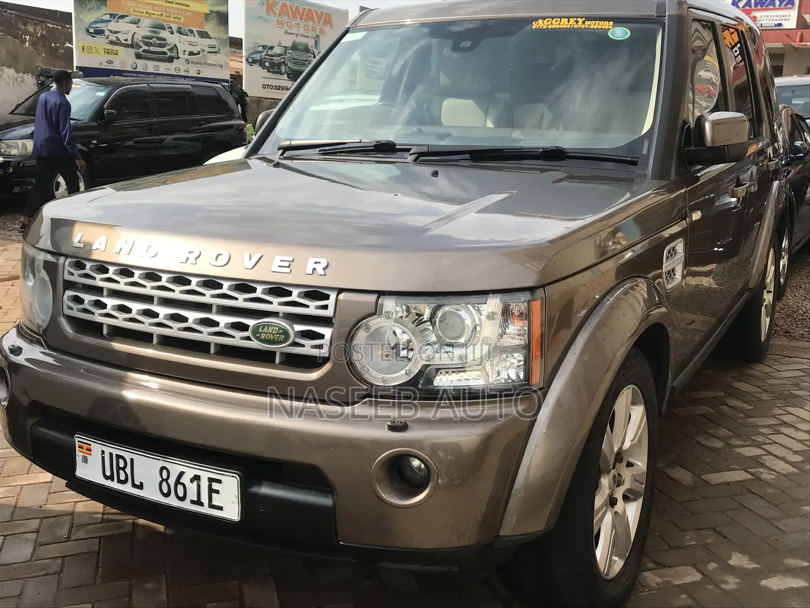 Land Rover Discovery 2014 Gray