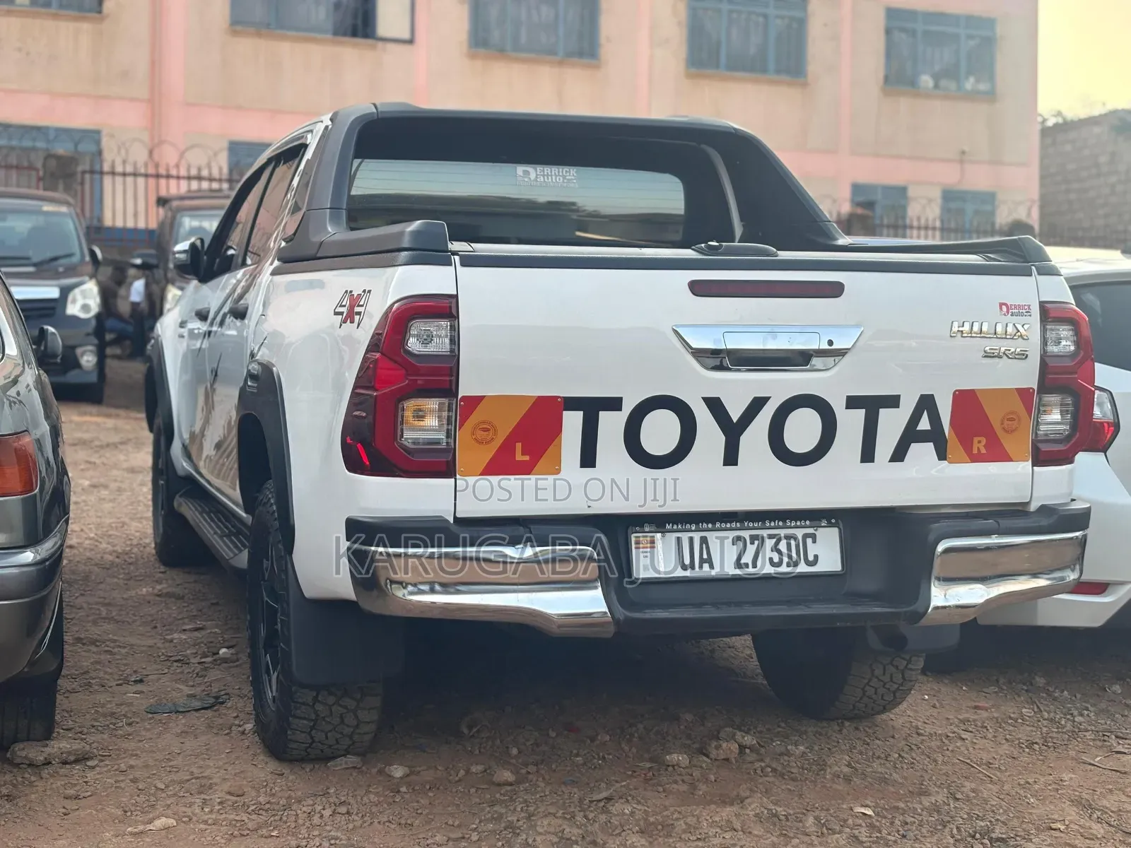 Toyota Hilux 2018 White