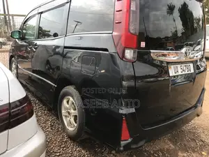 Toyota Noah 2015 Black