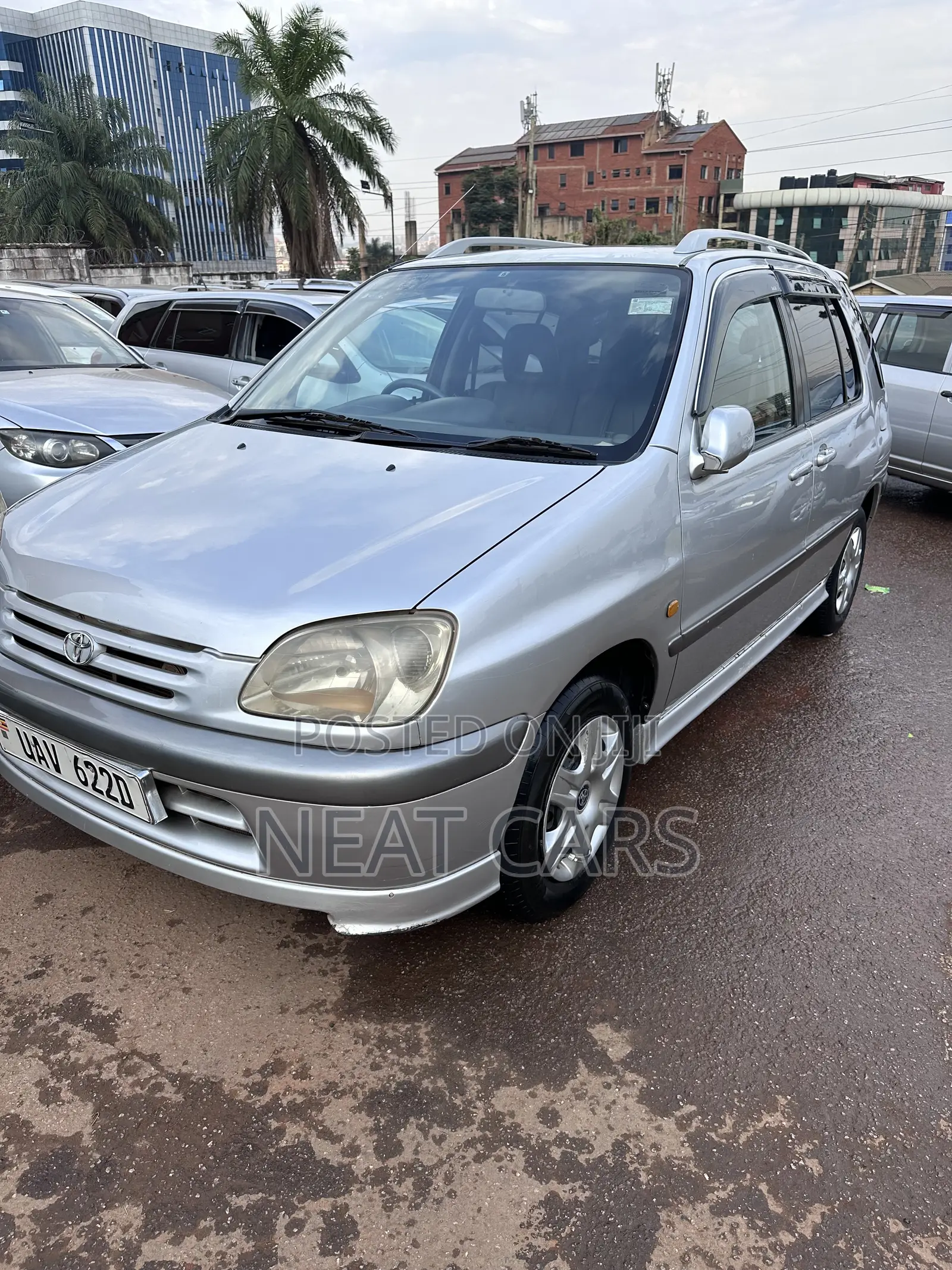 Toyota Raum 1999 Gray