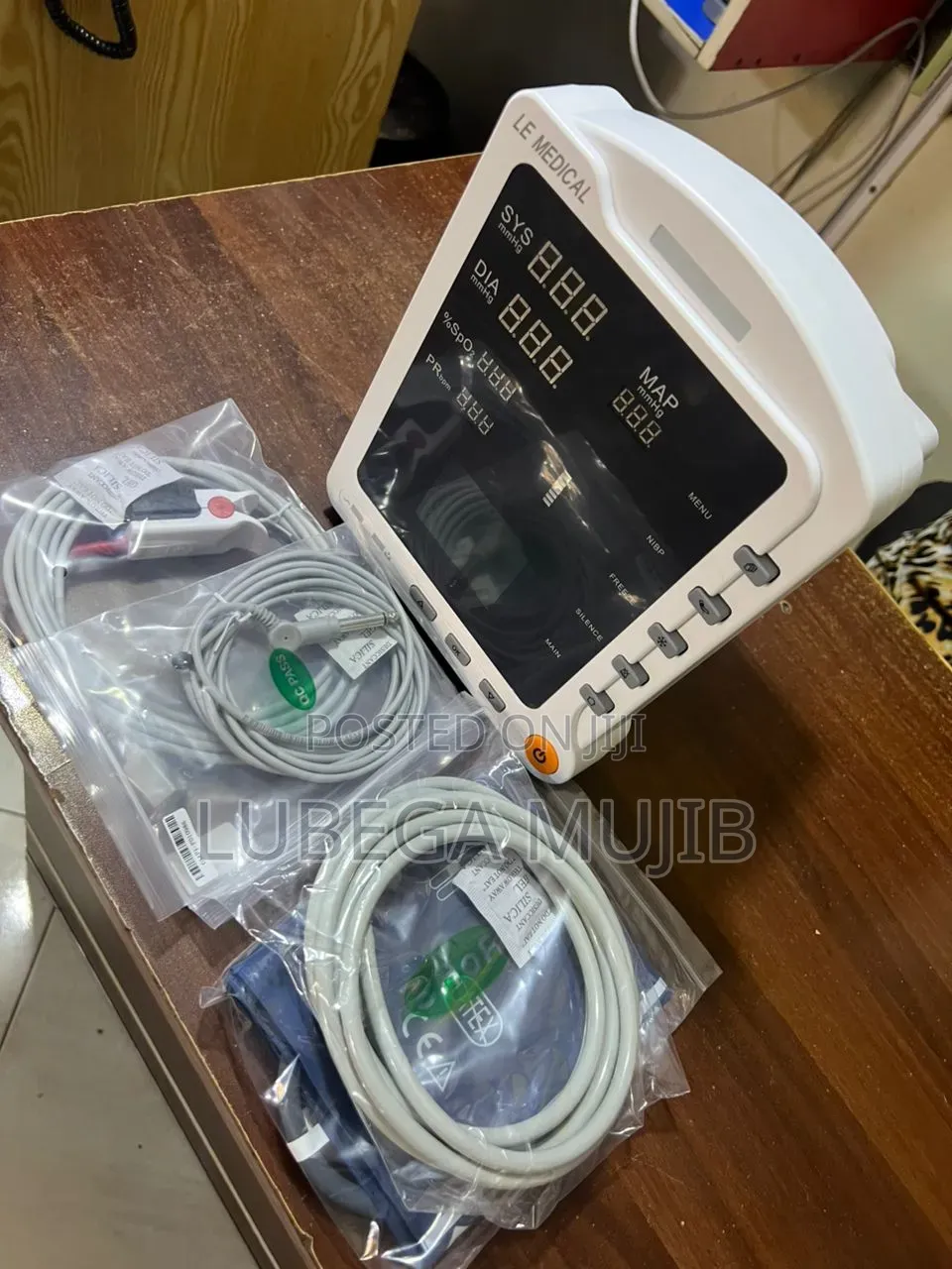 Vital Signs Monitor