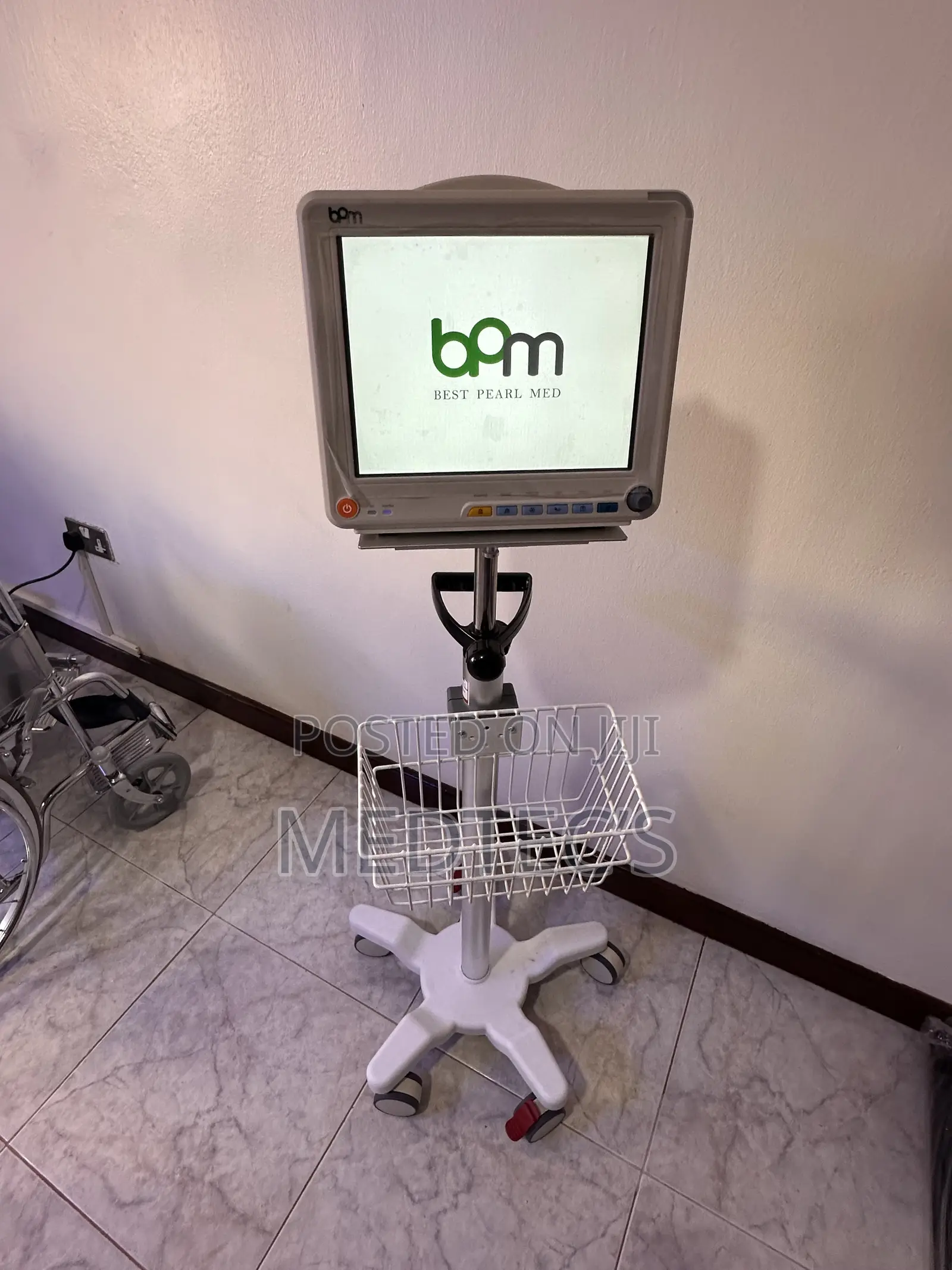 Patient Monitor With Stand