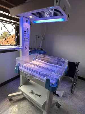 Baby Warmer With Phototherapy