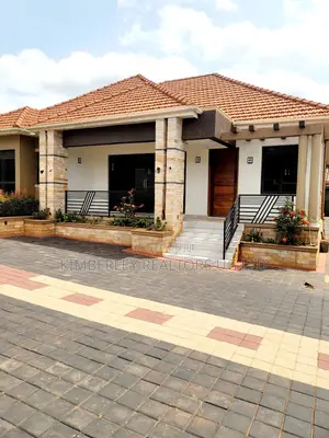 3bdrm House in Division A for sale