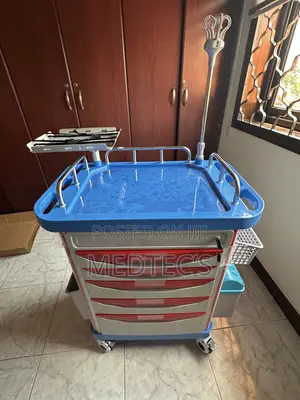 Hospital Emergency Crash Cart