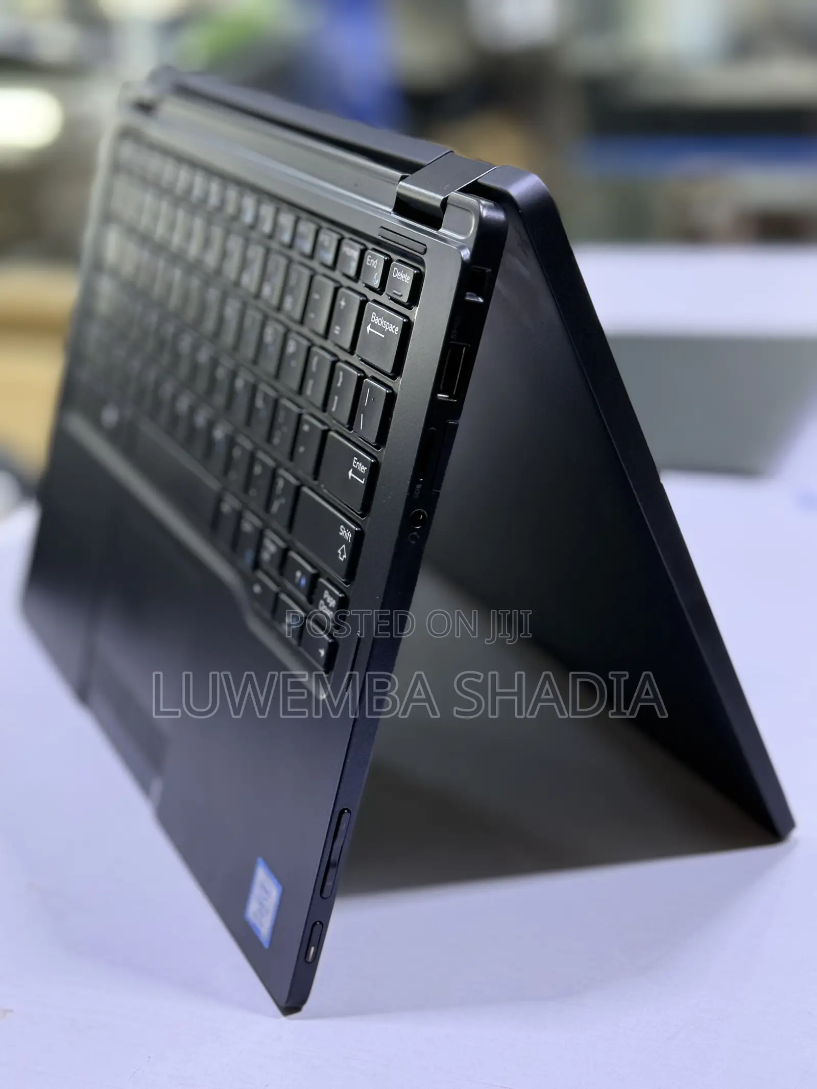New Laptop Dell Latitude 7390 16GB Intel Core i7 SSD 256GB
