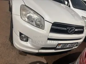 Toyota RAV4 2009 White