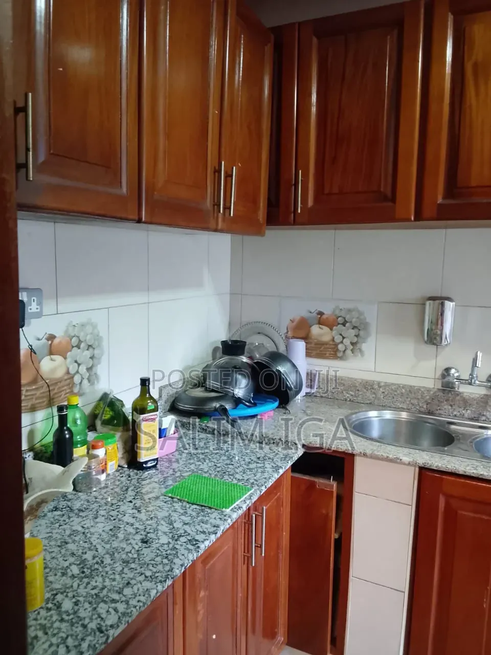 3bdrm Block of Flats in Kololo Property, Central Division for rent