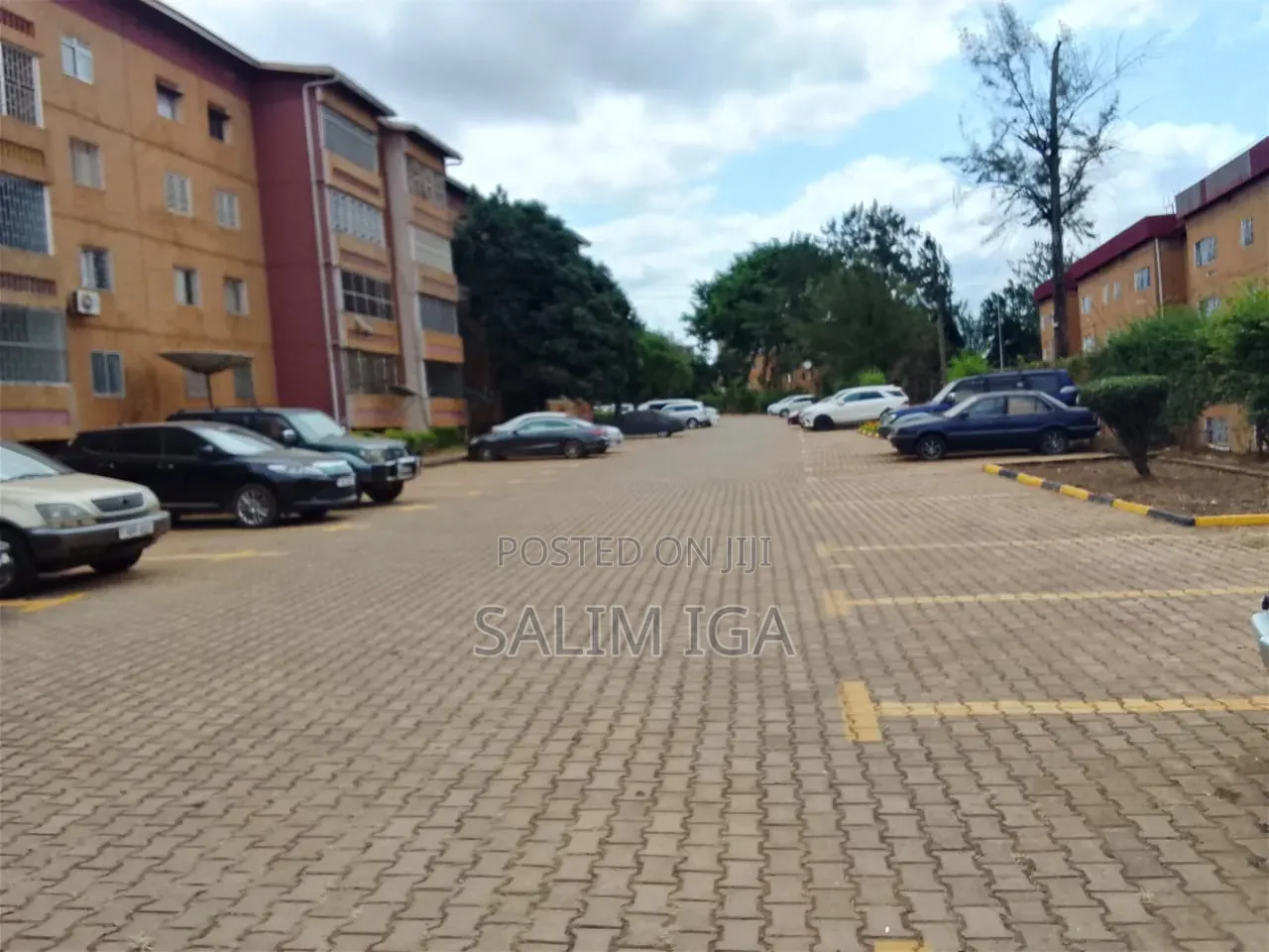 3bdrm Block of Flats in Kololo Property, Central Division for rent