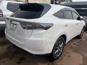 Toyota Harrier 2014 White
