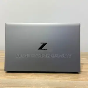 Laptop HP ZBook Firefly 15 G7 8GB Intel Core i7 SSD 256GB