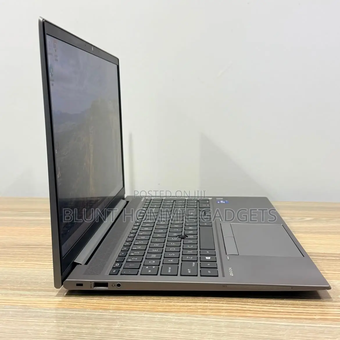 Laptop HP ZBook Firefly 15 G7 8GB Intel Core i7 SSD 256GB