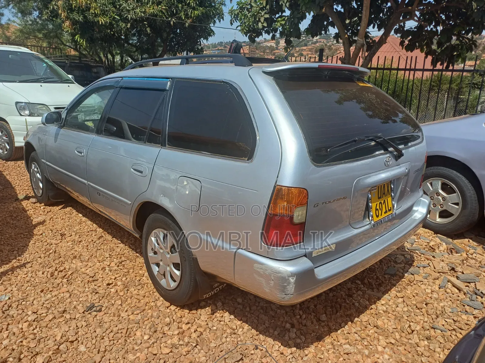 Toyota Corolla 2000 Silver