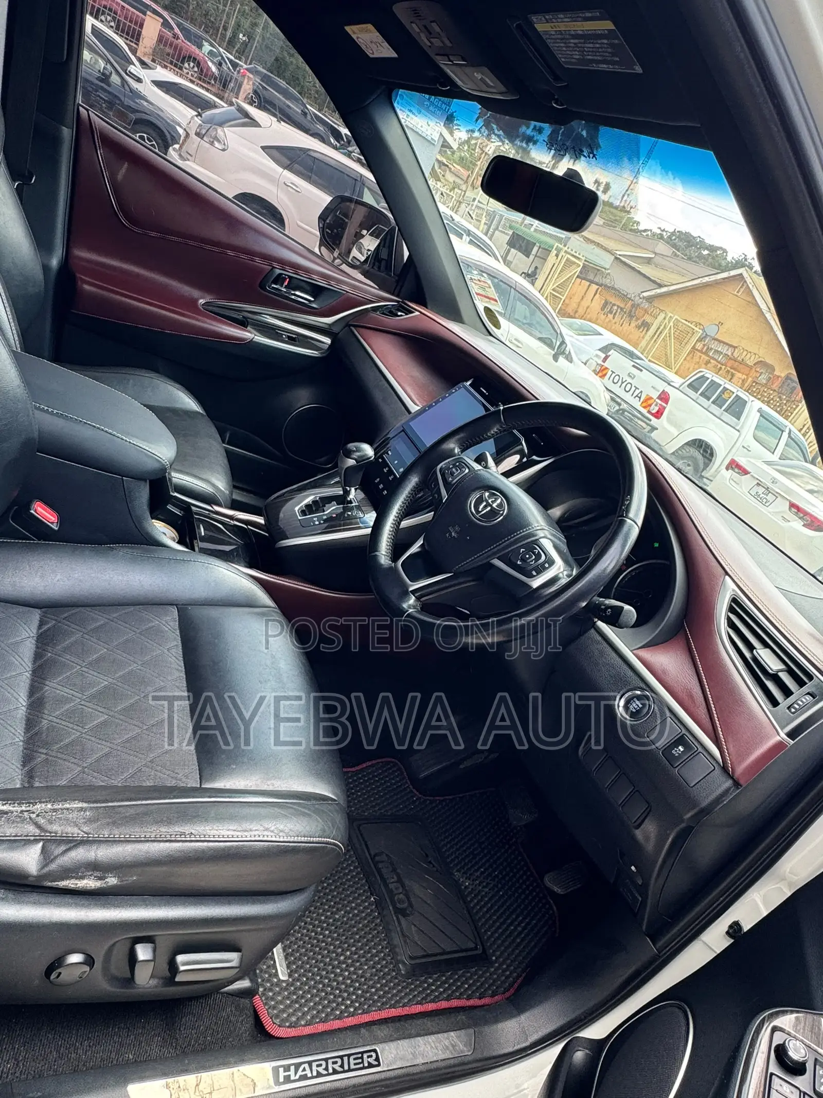Toyota Harrier 2.0 2015 White