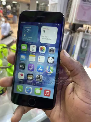 Apple iPhone 7 32 GB Black