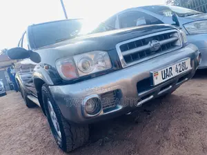 Nissan Terrano 2002 Black