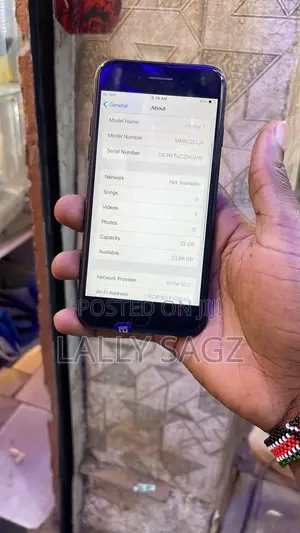 Apple iPhone 7 32 GB Black