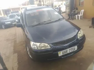 Toyota Corolla Spacio 2000 Blue