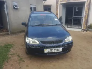 Toyota Corolla Spacio 2000 Blue