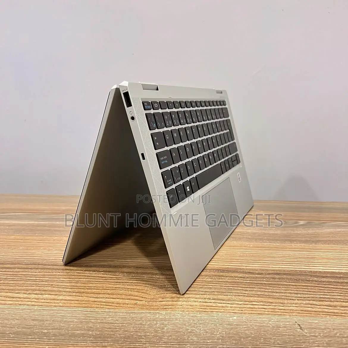 Laptop HP EliteBook x360 1030 G7 8GB Intel Core i7 SSD 256GB