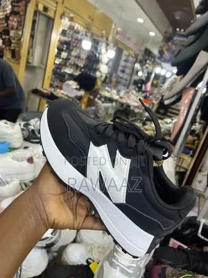 Kids New Balance Sneakers 327