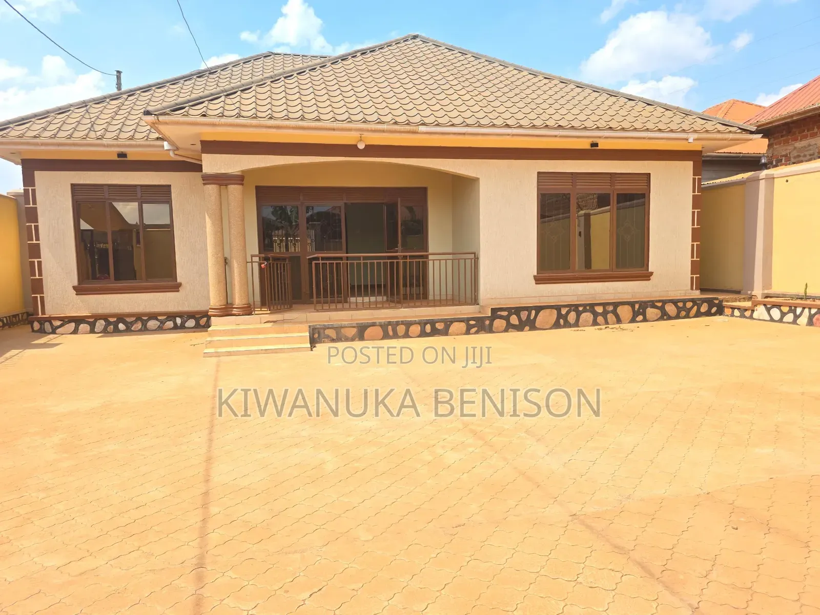 4bdrm House in Kyengera, Central Division for sale