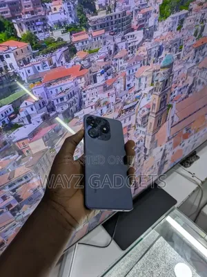 Tecno Spark 10 Pro 128 GB Black