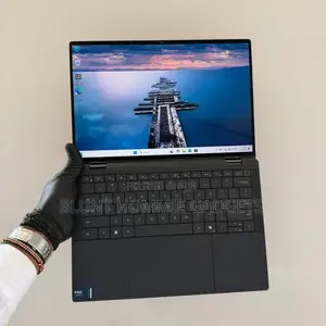 Laptop Dell Latitude 9450 2-in-1 8GB Intel Core i5 SSD 256GB