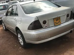Toyota Altezza 2000 Silver