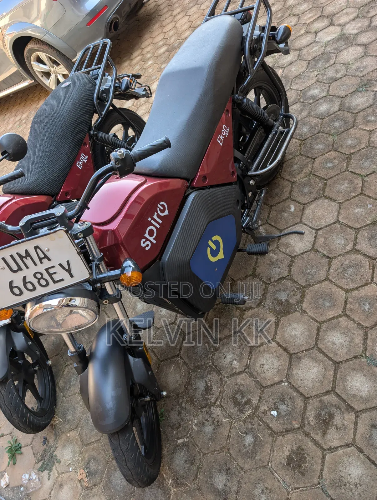 American Ironhorse Chopper 2022 Red