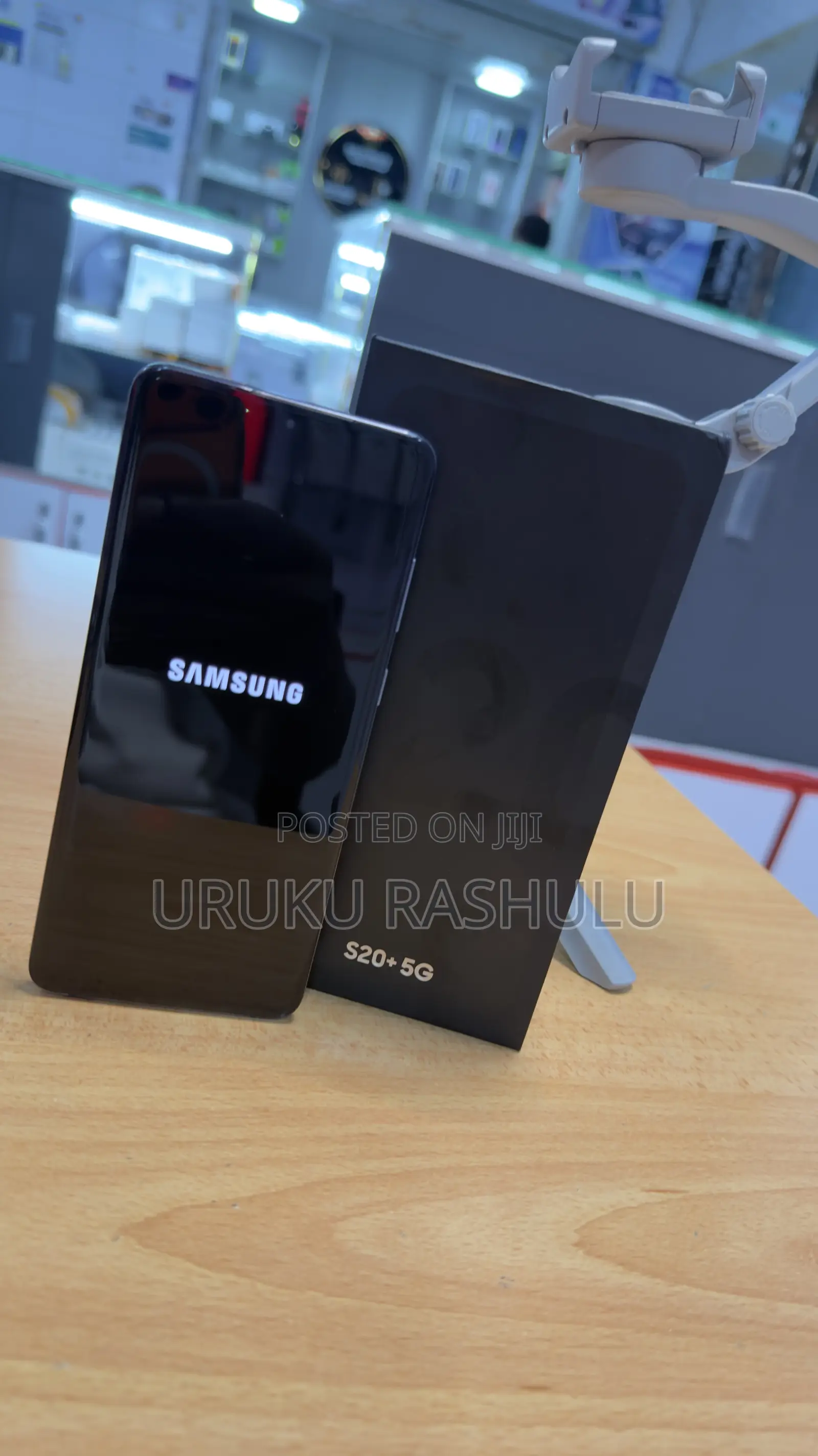 New Samsung Galaxy S20+ 5G 128 GB Black